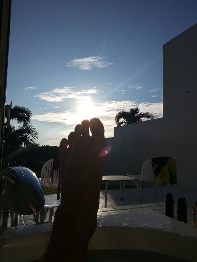 朝日を受けてのジャグジー風呂