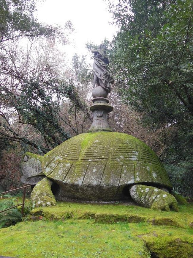 年越しのイタリア 6日目 ボマルツォ怪物公園 チヴィタ オルヴィエート オルヴィエート イタリア の旅行記 ブログ By Maickeyさん フォートラベル