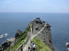 見えて来ました！
伊豆半島最南端「石廊崎」です。