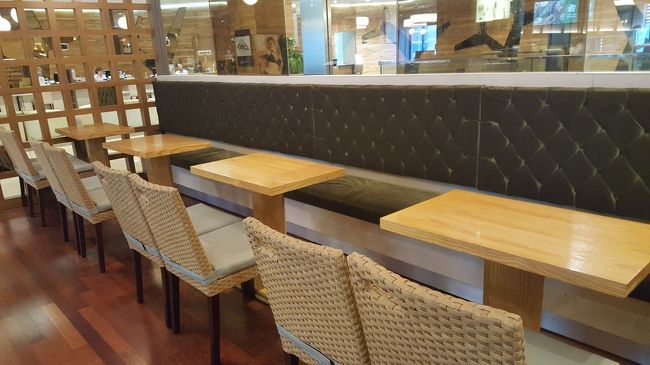 午前中だからまだ誰もいません。