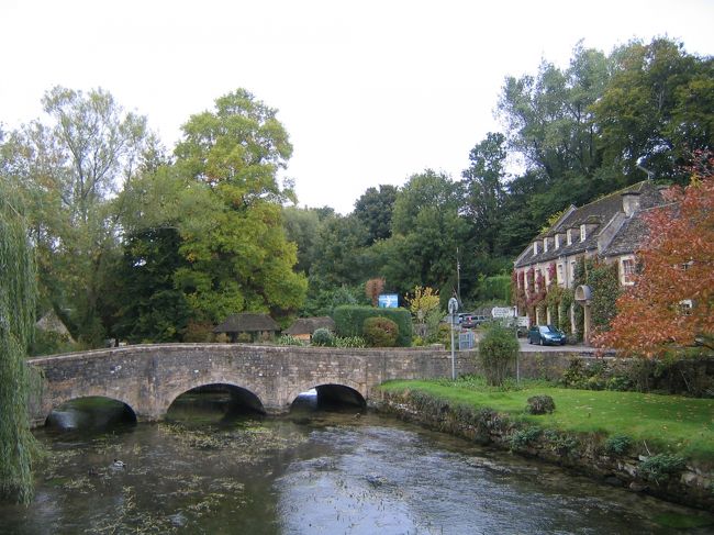 美しい水辺の風景。