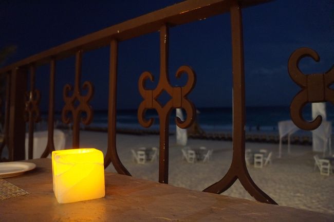 お腹空いたので夕飯。海辺のペリカノで。<br />お腹空きすぎた…