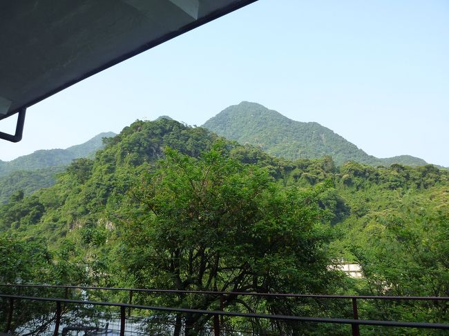 烏来観光トロッコ乗り場から見る風景