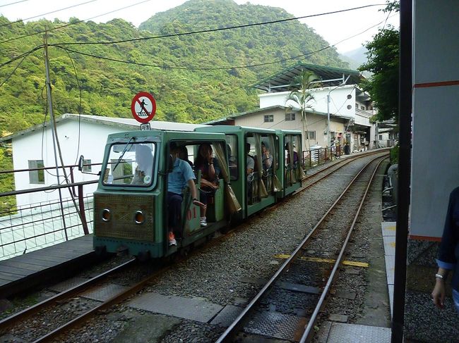 烏来観光トロッコ