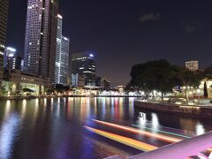 シンガポール川の夜景です。