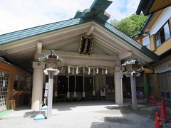 二見興玉神社。
猿田彦大神ゆかりの興玉神石を拝す神社です。

古来より二見浦で禊を行ってから、伊勢神宮へ参拝する慣わしとのこと。
今回の旅は古来の慣わしに従った参拝順路にしてみました。