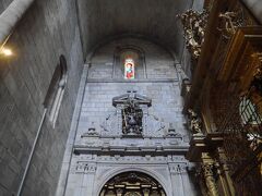 正面より入場。