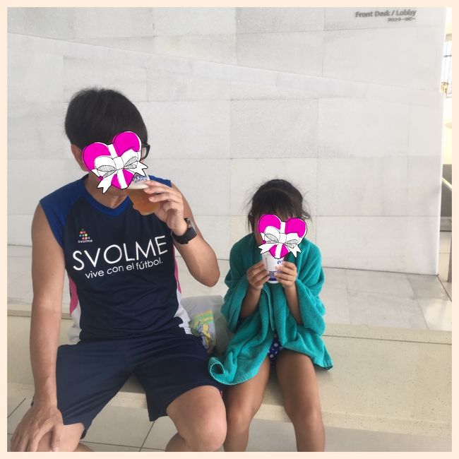 パパはオリオンビール！娘とママはパイナップルジュース〜