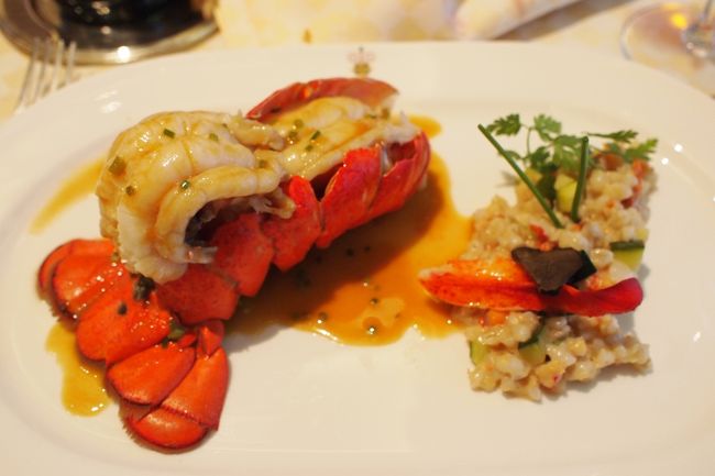 メインはロブスター（だったかな）