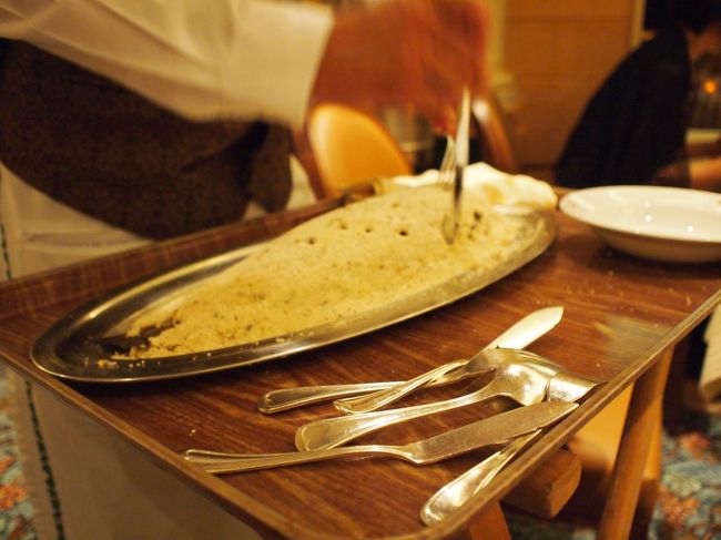 魚の塩釜焼き。おススメだったので。。