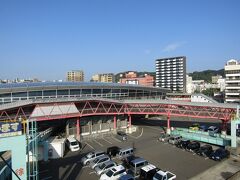 鹿児島市＞桜島行きフェリーターミナル

桜島からの通勤・通学のお客様がいますね！

片道160円／人（2016年8月現在）