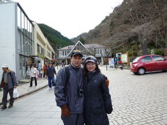 ケーブルカー清滝駅にて

妻と息子