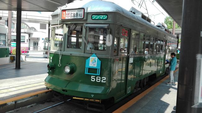 ホテルからタクシーで広島駅へ。すると広島駅になんと神戸の市電戦士570形がいた。1編成しかいないだけに諦めきっていたがこれで三都の市電戦士を目撃することができた。神戸の市電戦士としては2編成しかいない最後の生き残り。これからも少しでも長く三都の市電が活躍する姿が繰り広げられることを願うばかりである。
