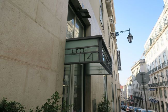 ホテルは、ホテル・ド・シアードです。<br />バイシャシアード駅のすぐそばで、アルメダ通りに面して、一番高い位置にあります。ロシオ広場とコルメシオ広場の中間くらいの位置にあり、便利でした。<br />荷物を預かってもらい、観光に出発します。