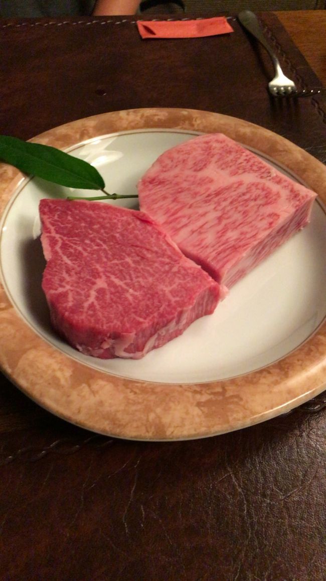 フィレにしましか？サーロインですかと目の前へ 