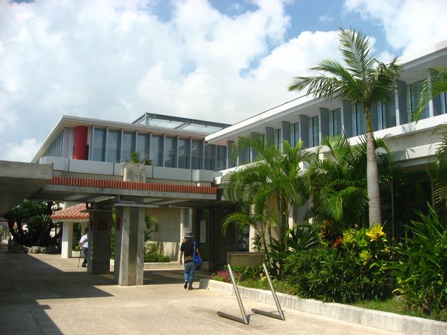 10:53<br />石垣空港に到着。