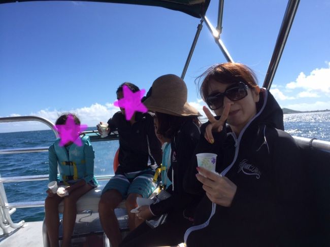 キャプテンクルーズのツアーで<br />念願のサンドバーへ！<br /><br />日本から事前に予約していたので楽チン。<br />ボートに乗ってサンドバーまで。