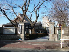 開運勝利の神 毘沙門天 【本立寺】上野町１１−１