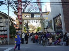 子安神社にお参り

住所：八王子市明神町4-10-3 