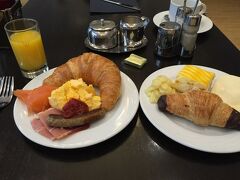 ホテルの朝食は種類豊富で文句なしといったところ。しっかり食べていくことにしました。