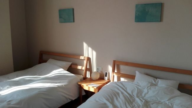 5Fの部屋でした。<br />口コミでは、繁華街が近いので、夜うるさかったりするとありましたが、ホテル内の廊下の音はやっぱり聞こえてしまい、しかたないですが<br />我が家の部屋は、通り沿いとは反対側だったようで、外の音がうるさいとは感じませんでした。