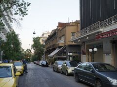 ホテルのあるメタクスルギオ駅 (地下鉄) に到着です。