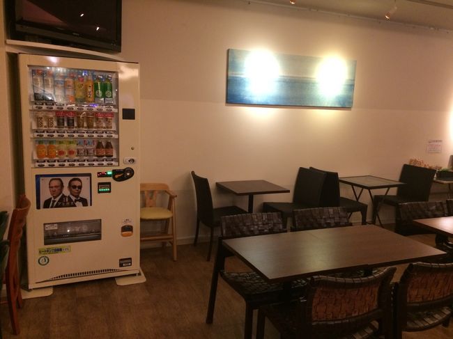 朝食会場（ククルカフェ）が、朝食時間以外（10：00〜23：00）にはフリーラウンジとして利用できるそうです。