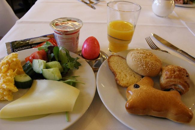 今日はゆっくり朝食が食べられるので、いっぱい取っちゃった(^_^;)<br />