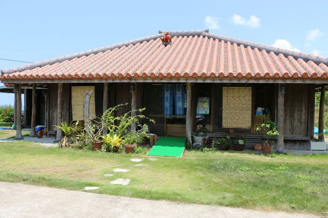 なかなか素敵な佇まいです。<br />お昼時でしたが、たまたま一テーブルが空いていたので、待たずに入る事が出来ました。<br />ラッキーだわ。