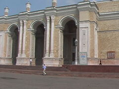 ナヴォイ・オペラ・バレエ劇場