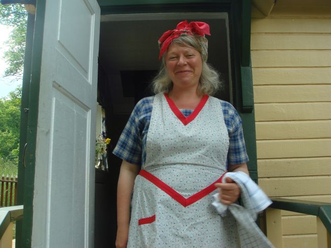 赤いバンダナがよく似合う。写真を撮らせてとお願いしたらこの笑顔。