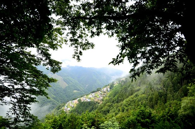 どのような生活をしているのか、民家にホームステイしてみたいですね。