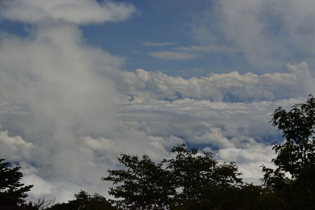 旅人隊長他２名はこの移り変わりの瞬間を逃さなかったようですが、私は違う場所にいたため、この程度の写真しか撮れませんでした…。