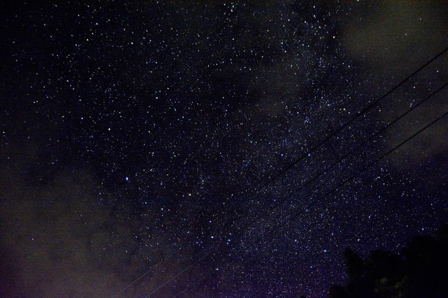 その辺で停まってみよう。<br />ということで星空撮影会の始まり始まり…。