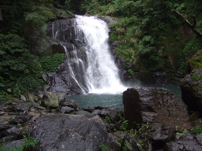 烏来自然区で健康運動<br /><br />烏來特定風景区