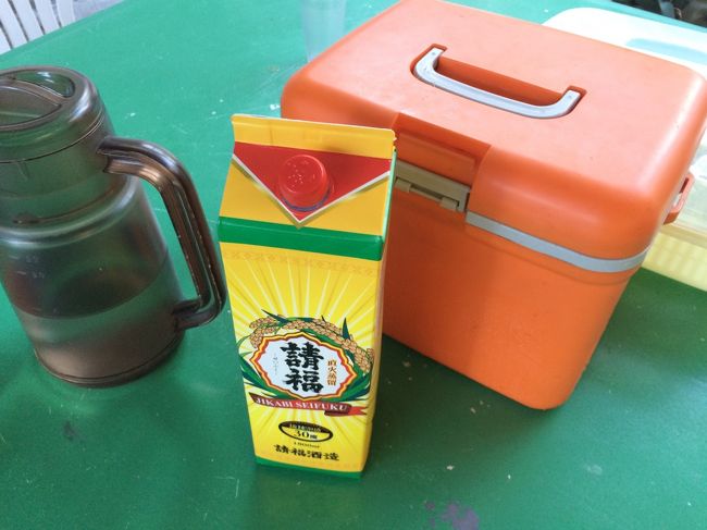 その後はゆんたく。<br />若い男の子2人に近くの牧場経営のお兄さん、それと宿のご主人とで盛り上がり、夜中の2時頃まで飲んでましたかね　笑