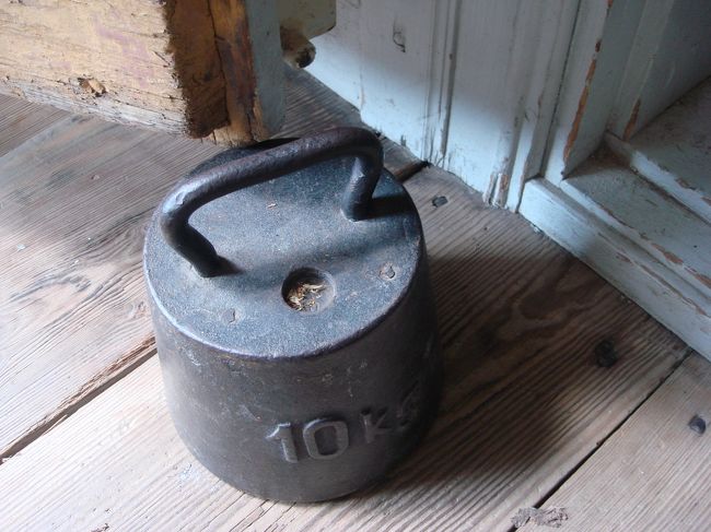 昔使われていた錘。