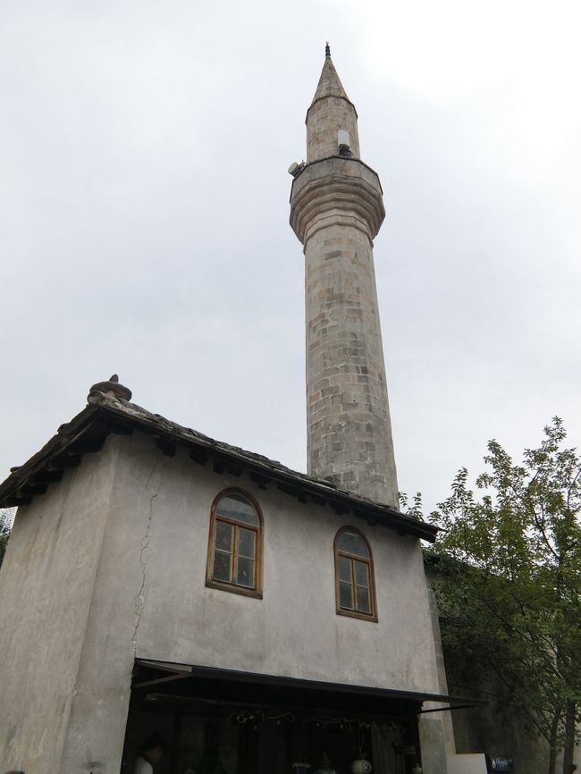 イスラム建築　モスクの修復　ボスニア・ヘルツェゴビナ お手軽価格で贈りやすい イスラム建築 モスクの修復の本