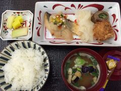 【フランクフルト⇔成田間ＪＡＬのいつもの機内食】

日本料理の美味さに泣けてしまう...。まあ、ＡＮＡの方も相当美味いのでしょうね。
