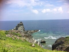 御神崎灯台に来ました。
このあといくつか灯台に行きましたが、ここが一番気に入りました。