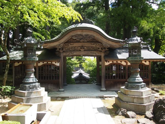 承陽殿から見た【承陽門】