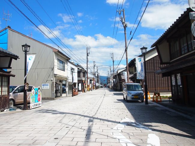 お腹いっぱいになった後は城下町散策