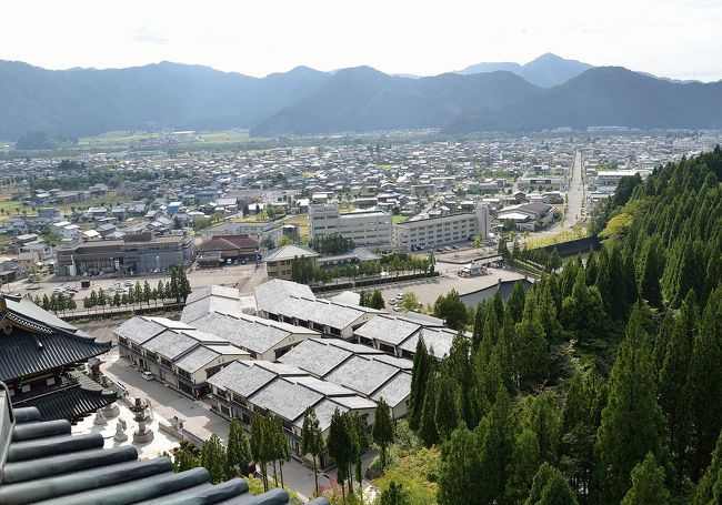 五重塔から勝山市街