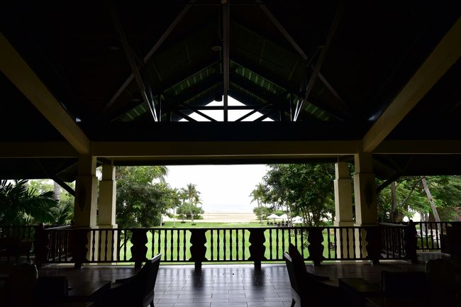 少し時間があるのでロビー周りを撮影