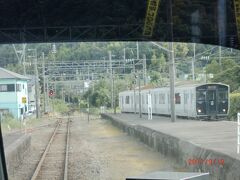 その時も列車とすれ違った姶良駅。