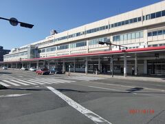 福岡空港の第１ターミナル。地下鉄の駅から一番遠い。
