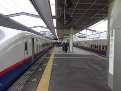 長野駅まで来ました。
長野新幹線に乗ること自体、久しぶり。