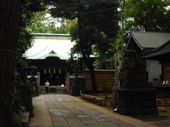 戸越八幡神社。
厳粛な場になっています。