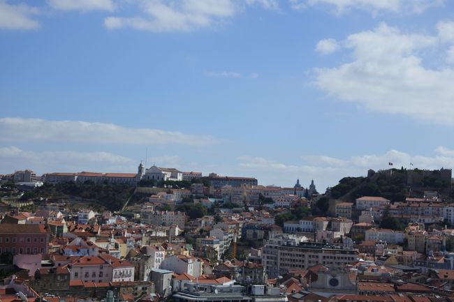 　この旅行中，消臭力の丘へは３回行きました。