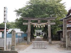 行田市　前玉神社　さきたまじんじゃ　式内社　郷社
幸魂神社とも。

大鳥居　１６７６年に建立されたもので、扁額には「富士山」とあります。
忍城内の浅間を勧請してから「浅間社」と号したそうです。
